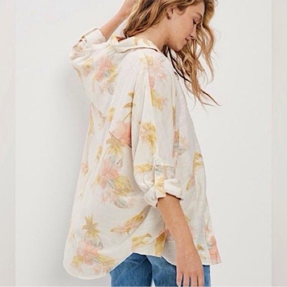 American Eagle Outfitters Floral Beach Button Down Shirt - SO SOFT! Size small - Picture 6 of 6